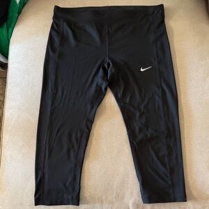 Nike womens dri-fit Black running capris